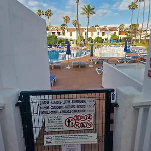 parque-santiago-ii-villa-1-by-tenerife-rental-and-sales.in-canary-islands.com/